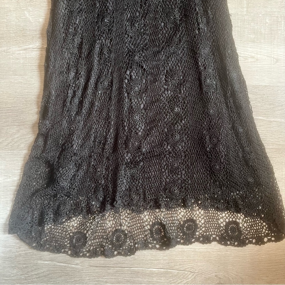 Vintage Black crochet evening dress with black bugle beads
V-neck thin straps - Picture 14 of 14